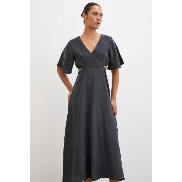 V Yaka Yan Dekolteli  Elbise Antirasit