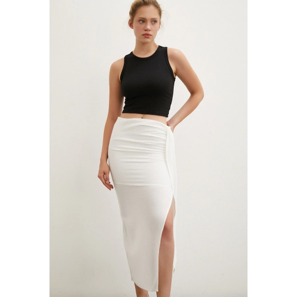 Önü Bağlamalı Etek Ekru