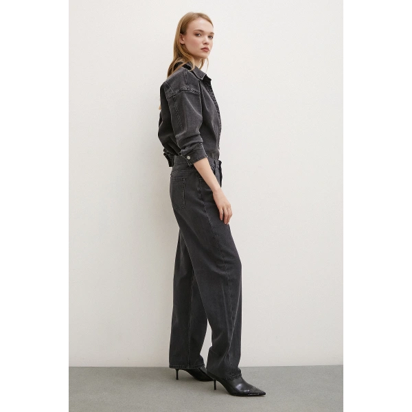 Yüksek Bel Düğme Kapamalı Mom Jean Siyah