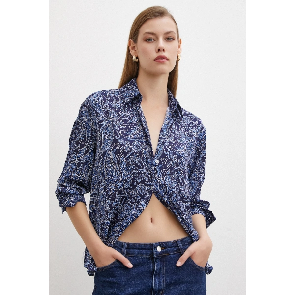 Şal Desenli Saten Gömlek Lacivert