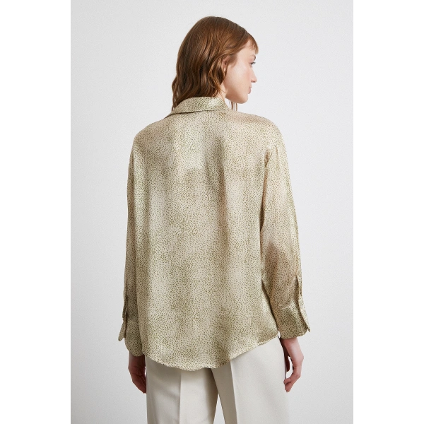 V Yaka Desenli Saten Gömlek Yeşil