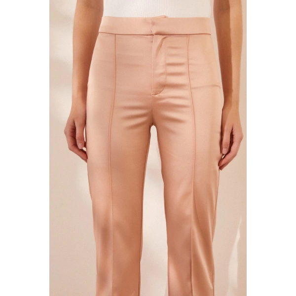 Asimetrik Yüksek Bel Pantolon Pudra