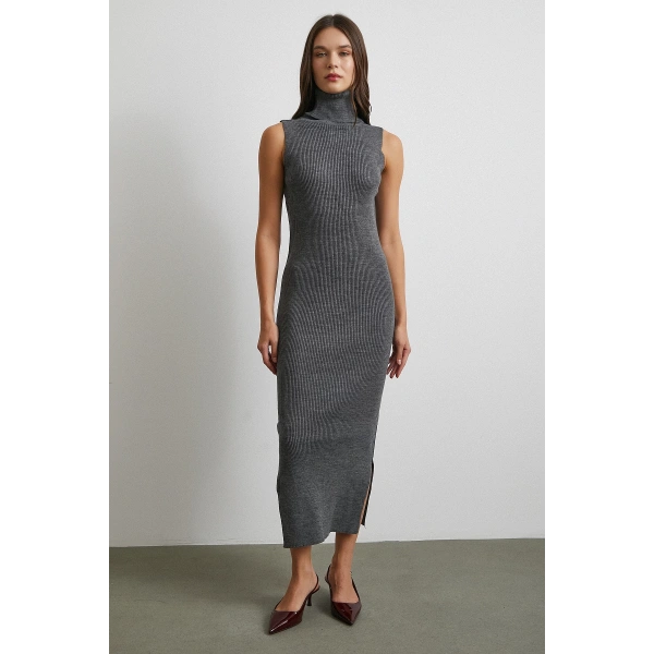 Uzun Elbiseli Hırka Triko Takım Gri