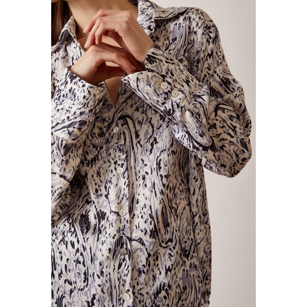 V Yaka Desenli Saten Gömlek Siyah