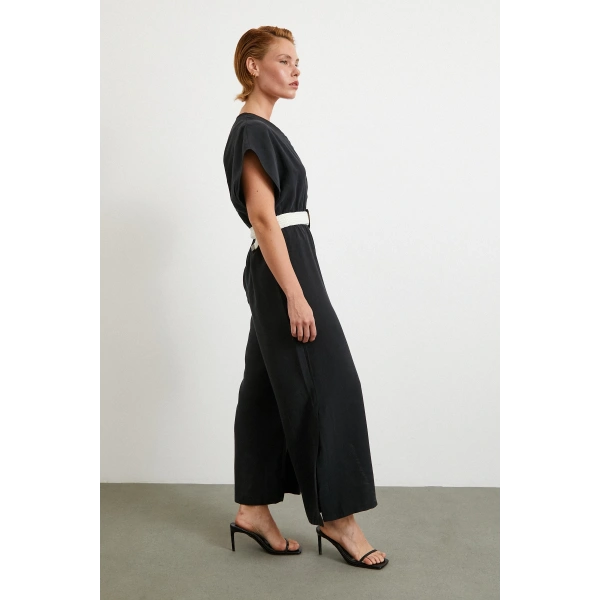 Kemer Detaylı Yarasa Kol Tulum Siyah