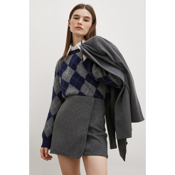 Önü Katlı Kaşe Etek Antirasit