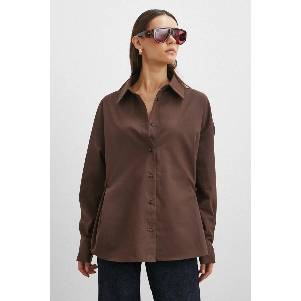 Düğme Detaylı Pamuklu Gömlek Kahve