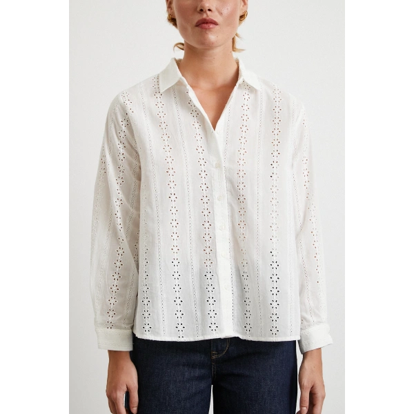 Fisto İşlemeli Gömlek Beyaz