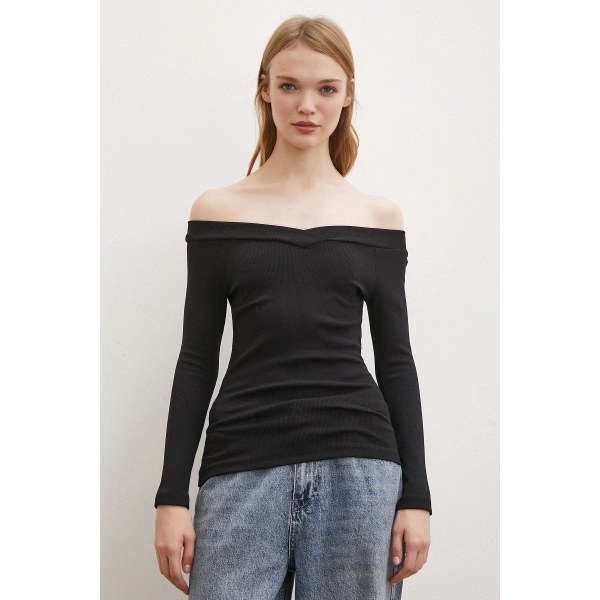 Kayık Yaka Bluz Siyah