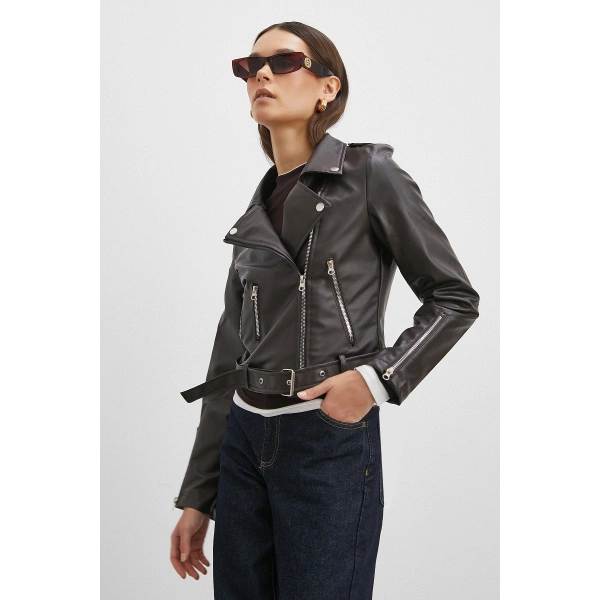 Beli Kemerli Fermuarlı Deri Ceket Kahve