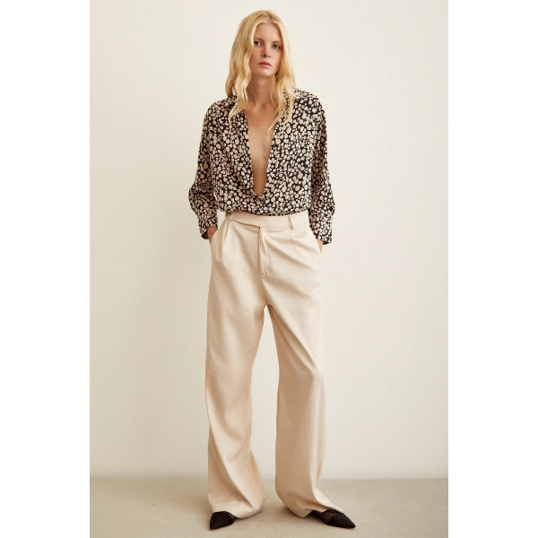 Puantiye Desenli Saten Gömlek Siyah