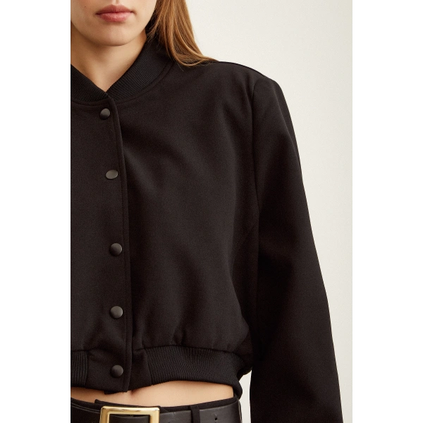 Astarlı Çıt Çıtlı Mont Siyah