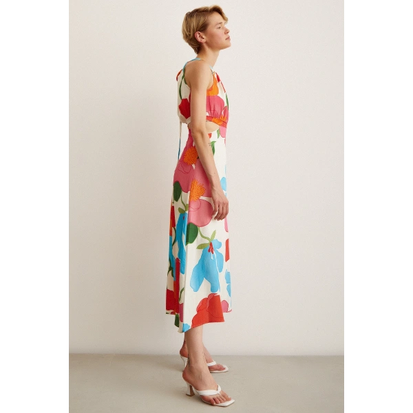 Yanları Dekolteli Askılı Desenli Elbise Mavi