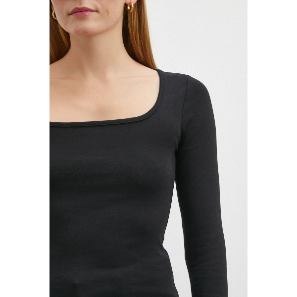 Uzun Kol Kare Yaka Bluz Siyah