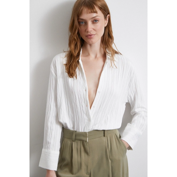 Şerit Dokulu Gömlek Beyaz