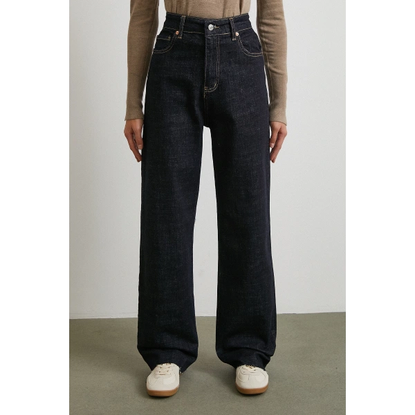 Yüksek Bel Kesik Boru Paça Jean Lacivert