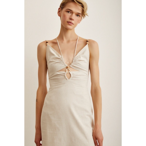 Boncuk Detaylı Askılı Elbise Krem