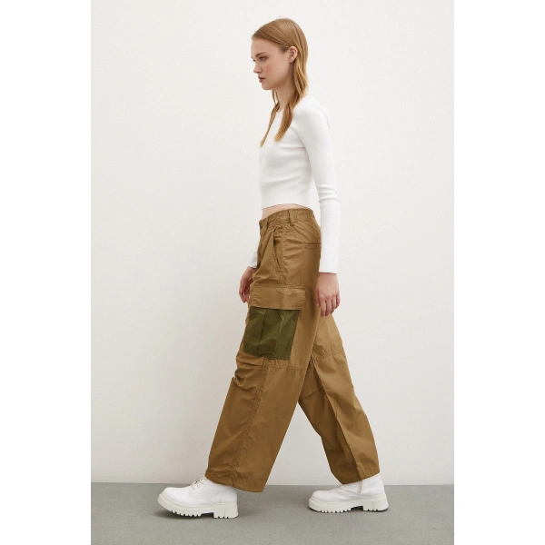 Beli Lastikli Kargo Cepli Paraşüt Pantolon Haki