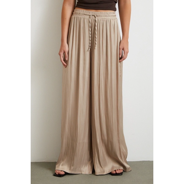 Beli Lastikli Geniş Paça Büzgülü Pantolon Bej