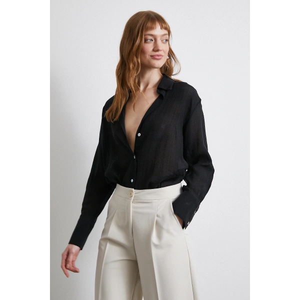 Kabartma Çizgili Saten Gömlek Siyah