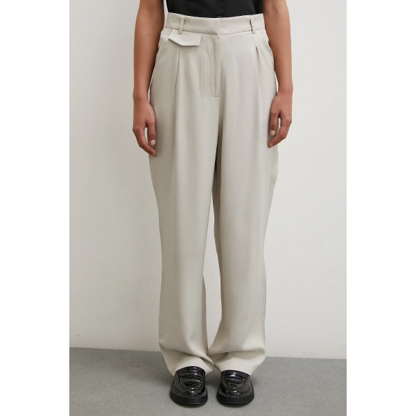 Kemer Detaylı Klasik Pantolon Taş