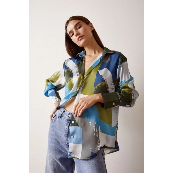 V Yaka Desenli Gömlek Desenli