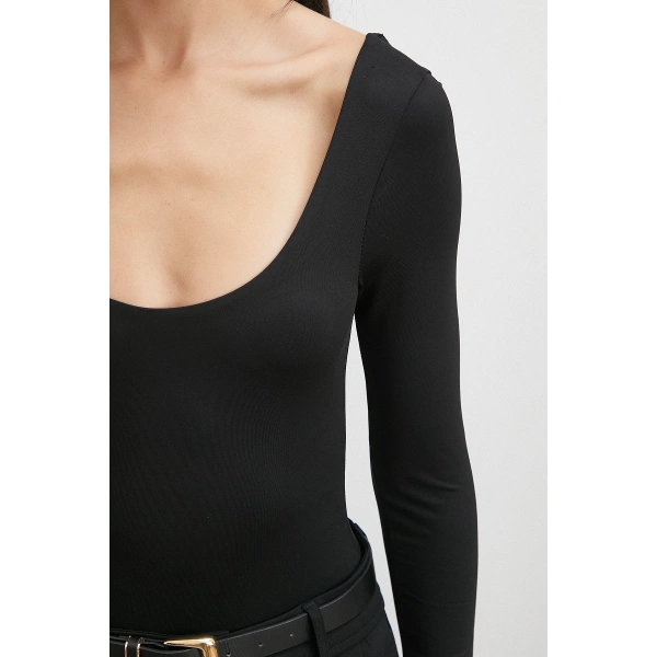 U Yaka Uzun Kollu Çıtçıtlı Bodysuit Siyah