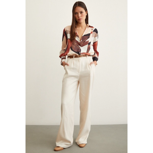 Taş Desen V Yaka Gömlek Kahve