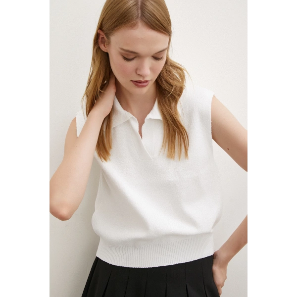 Firuze Polo Yaka Süveter Beyaz