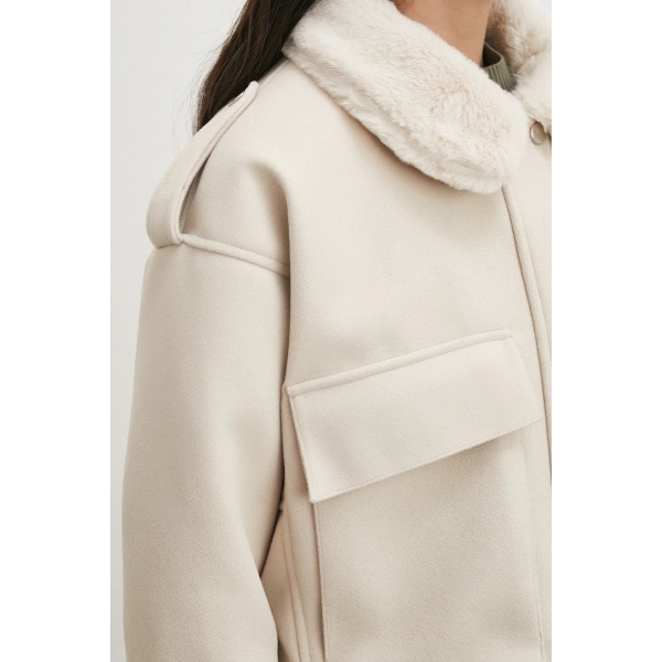 Apoletli Yünlü Körük Cepli Kaşe Mont Bej