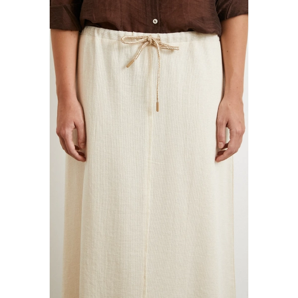 Beli Lastikli Astarlı Hasır Etek Krem