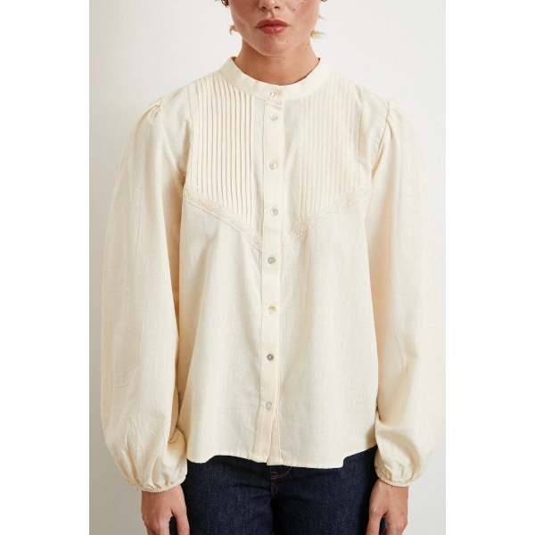 Nervürlü Dantel Detaylı Gömlek Krem