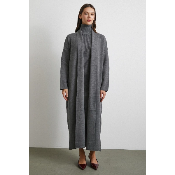 Uzun Elbiseli Hırka Triko Takım Gri