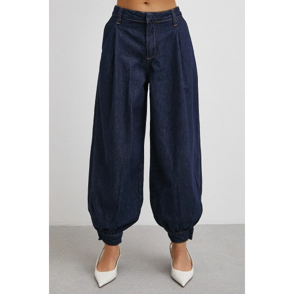 Paçası Düğmeli Yüksek Bel Mom Jean Lacivert