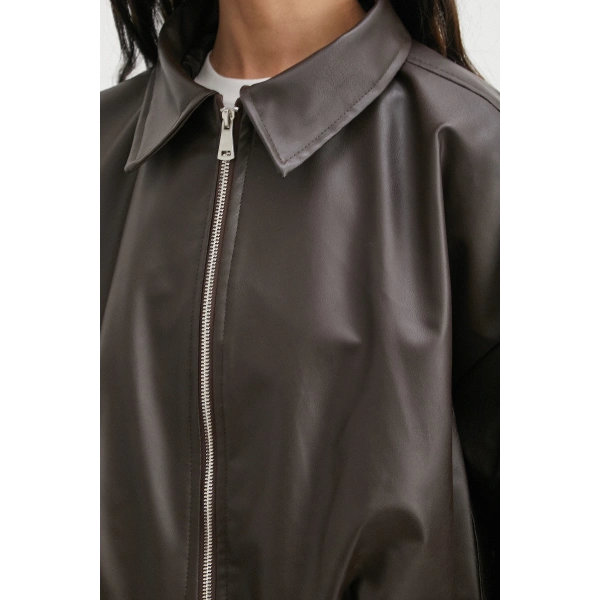 Yakalı Kemer Detaylı Deri Ceket Kahve