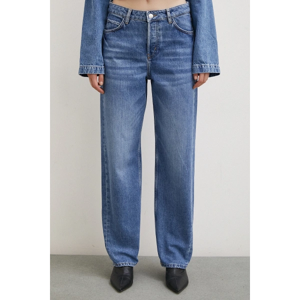 Yüksek Bel Düğme Kapamalı Mom Jean Mavi