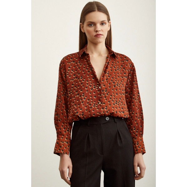 Puantiye Desenli Saten Gömlek Açık Kahve