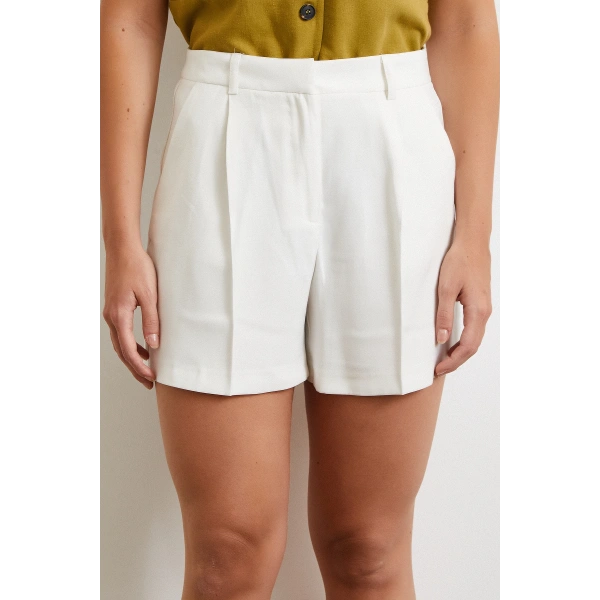 Piliseli Şort Etek Ekru