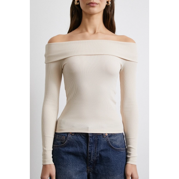Omzu Açık Kaşkorse Bluz Bej