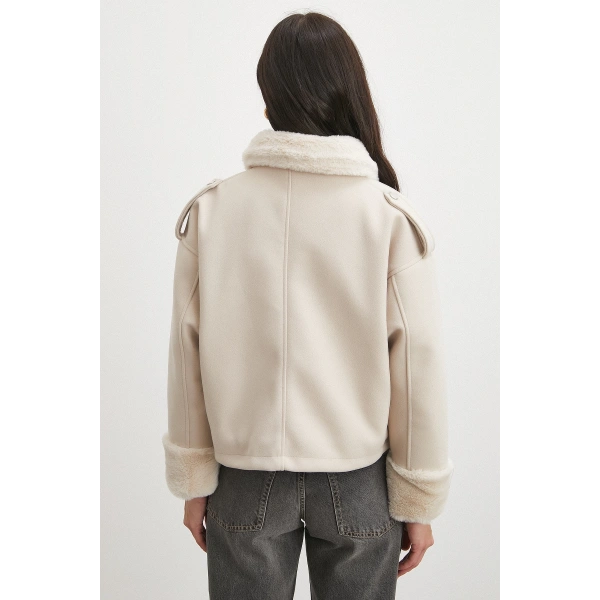 Apoletli Yünlü Körük Cepli Kaşe Mont Bej