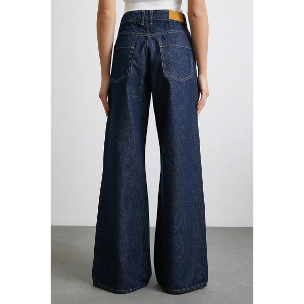 Beş Cepli Yüksek Bel Bol Paça Jean Lacivert