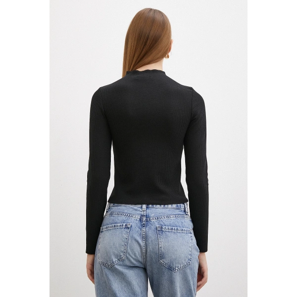 Önü Dikişli Bluz Siyah