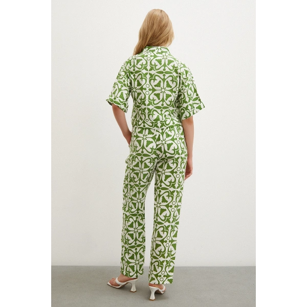 Beli Lastikli Boru Paça Pantolon Yeşil