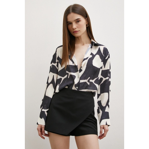 V Yaka Taş Desen Gömlek Siyah