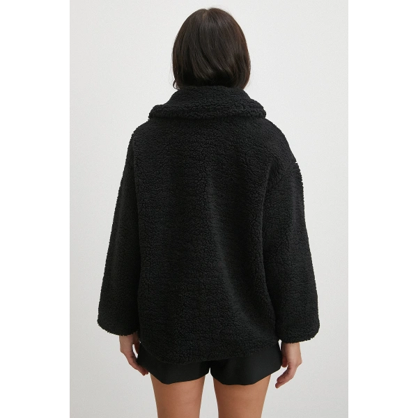 Yaka Detaylı Peluş Mont Siyah