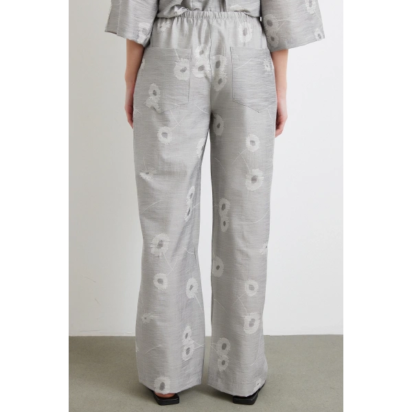 Arka Cepli Salaş Pantolon Gri