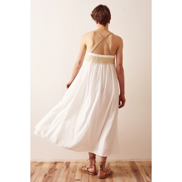 Dantel Detaylı Askılı Salaş Elbise Beyaz