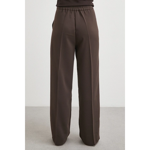 Beli Lastikli Pileli Geniş Paça Pantolon Kahve