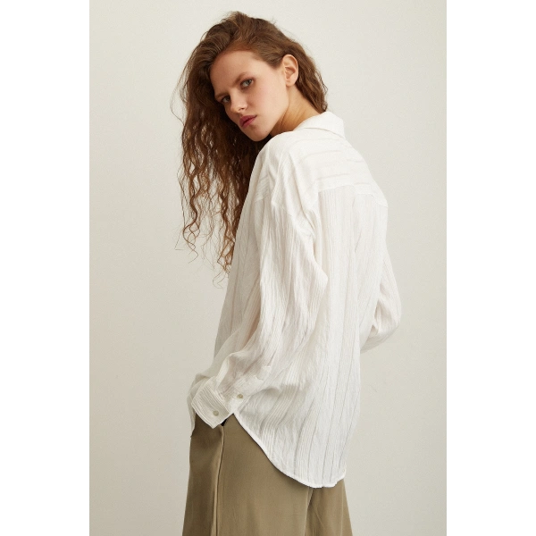 Dokulu Çizgili Gömlek Beyaz