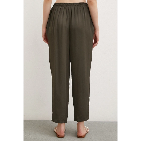 Beli Lastikli Boru Paça Pantolon Haki